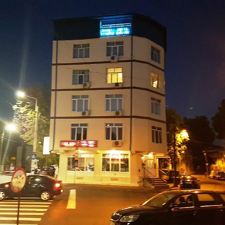 בוקרשט Hostel Litovoi מראה חיצוני תמונה