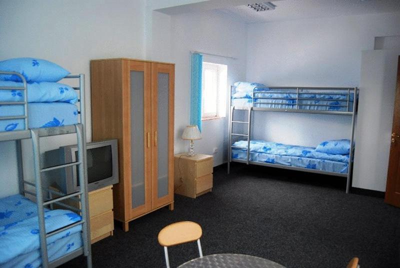 בוקרשט Hostel Litovoi מראה חיצוני תמונה